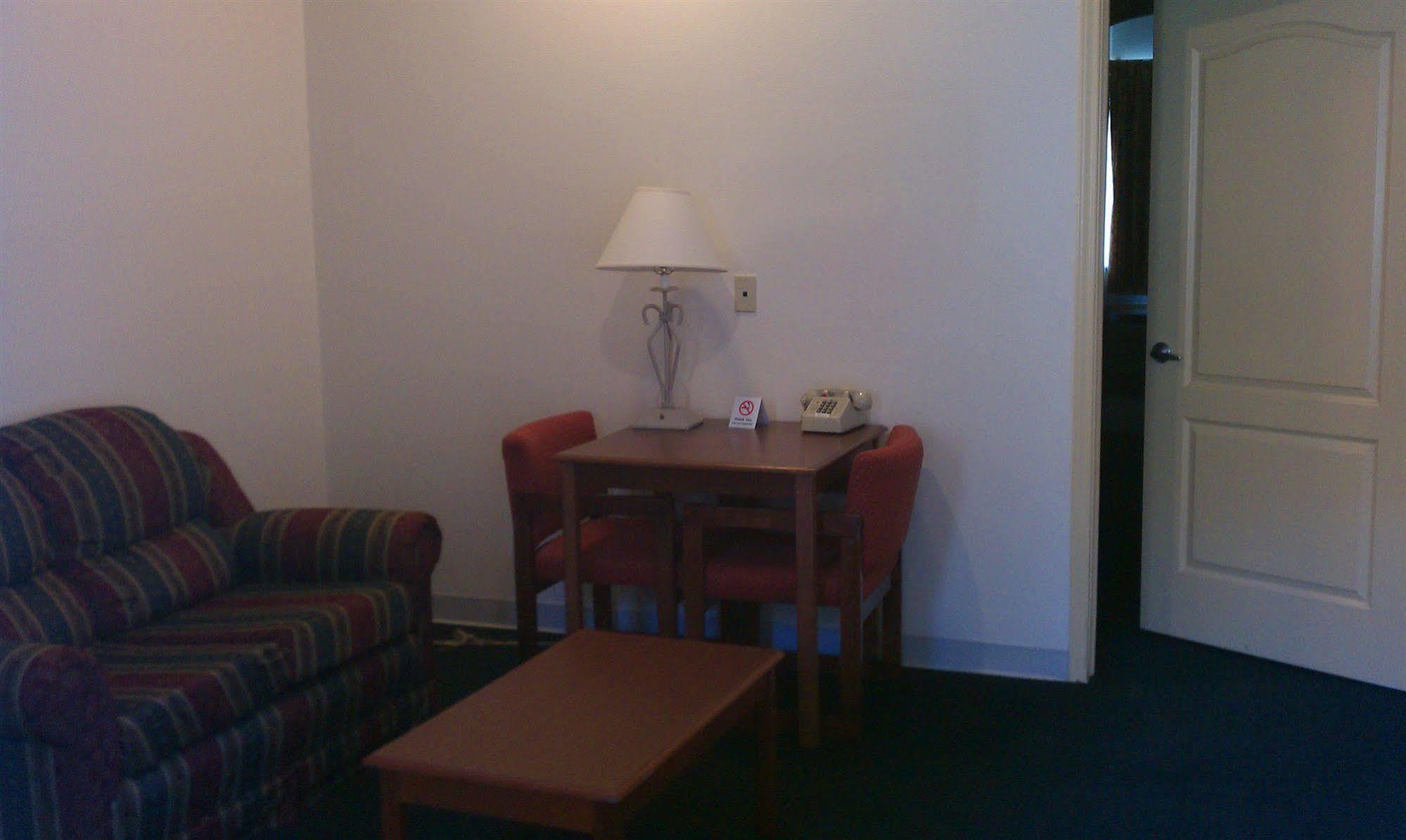 Texas Inn And Suites - Rio Grande Valley Единбург Номер фото